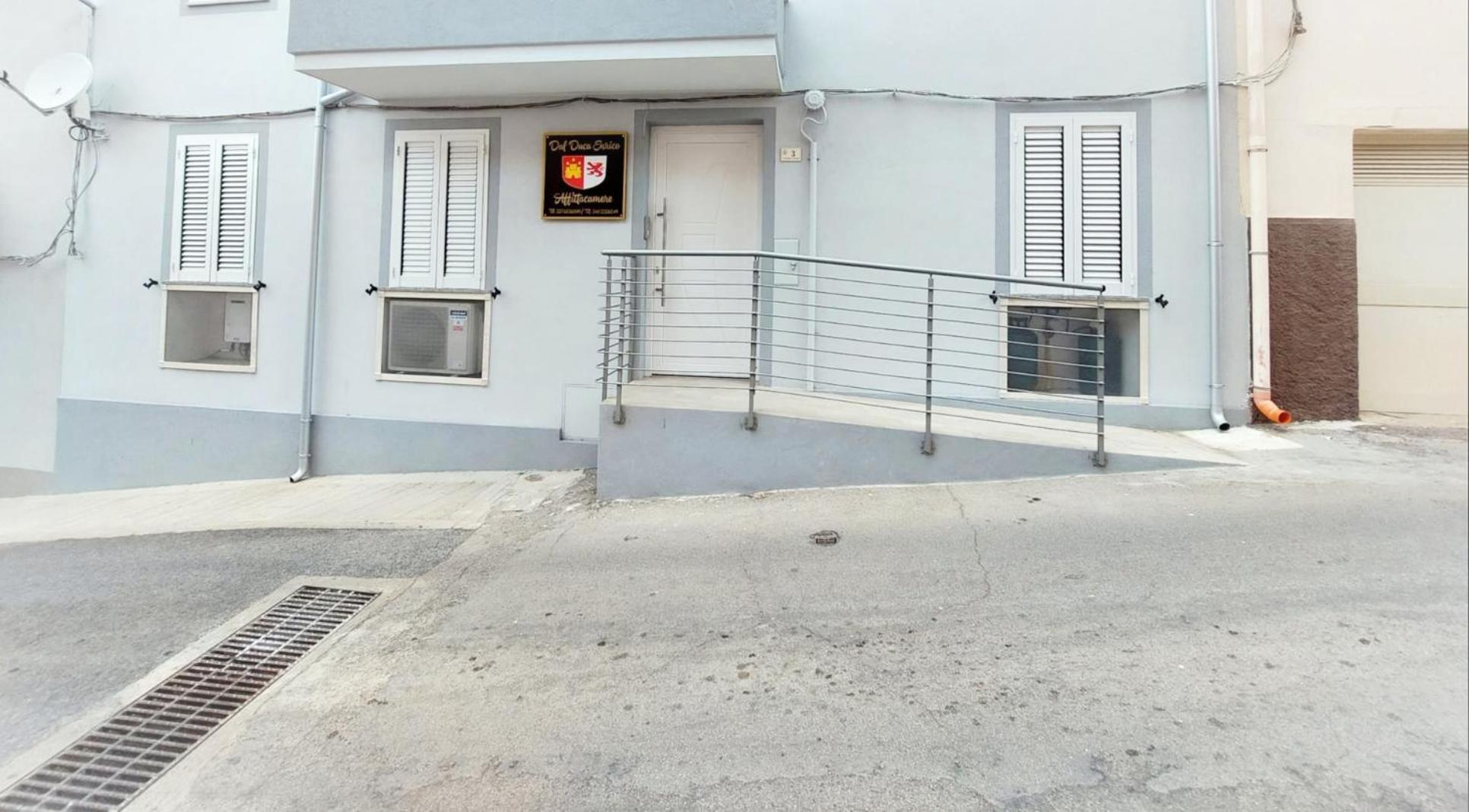 Affittacamere Dal Duca Enrico Castelsardo Exterior photo
